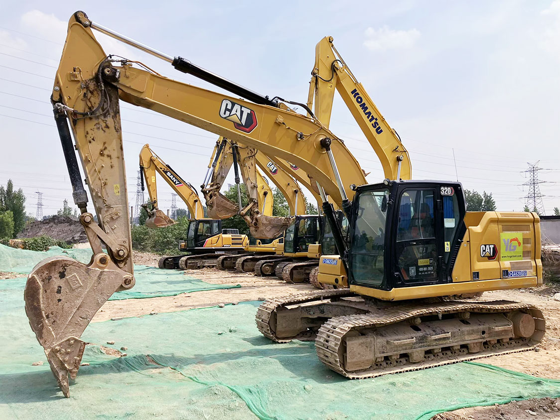 CAT 320